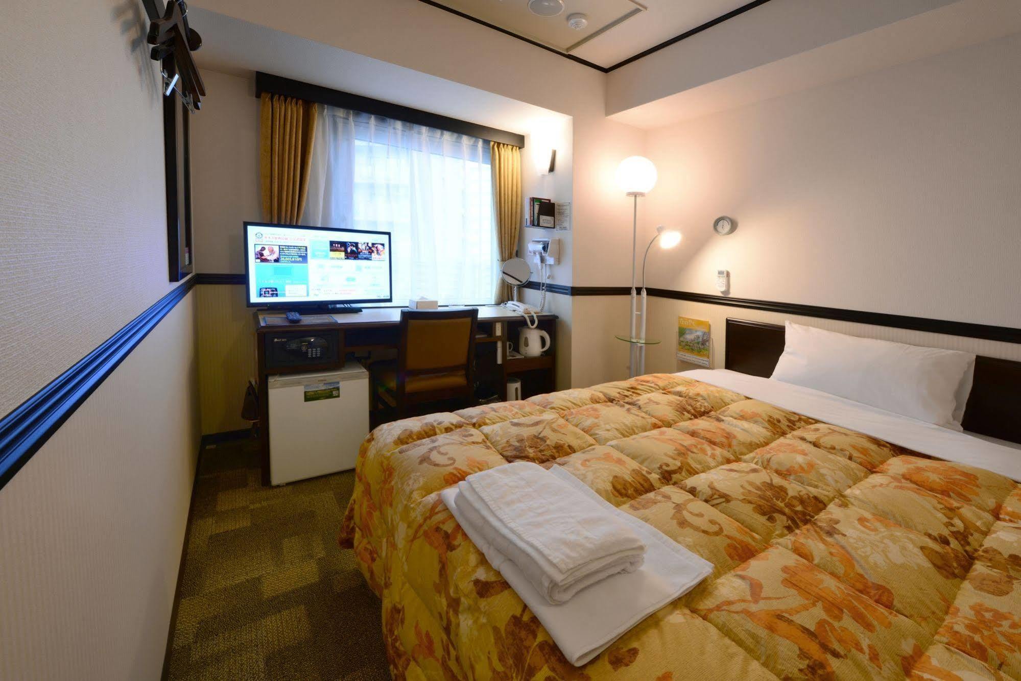 Toyoko Inn Hokkaido Sapporo-Eki Minami-Guchi Exteriér fotografie